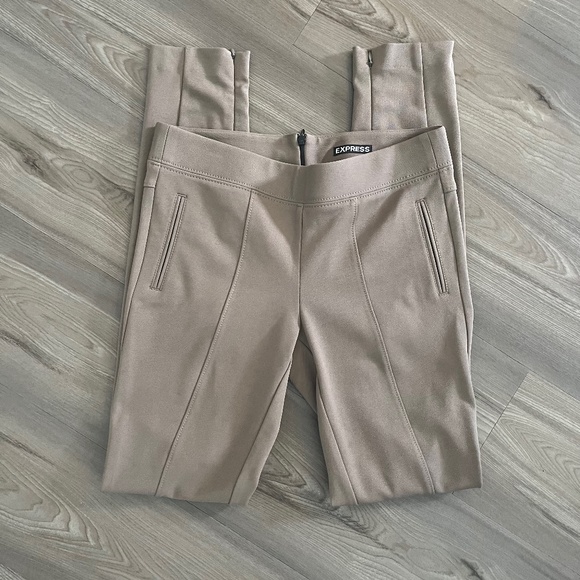 Express Pants - Express Slacks Dress Pants Tan size 2 L